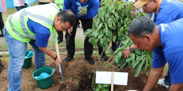 Perumdam TB, Tanam Pohon 3100 Pohon Di HUT Ke 31 Kota Tangerang
