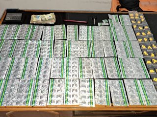 Transaksi COD Obat Terlarang Dibongkar, Polisi Amankan Mahasiswa Di Benda