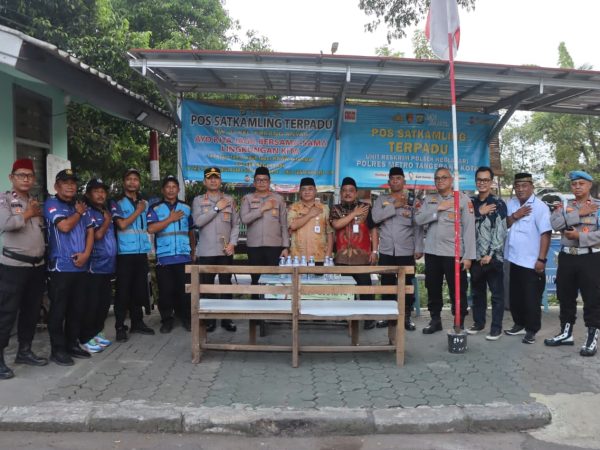 Cek Pos Ronda hingga Ngopi Bareng, Cara Kapolres Tangerang Kota Jaga Kamtibmas