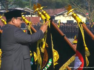HUT ke-80 Bhayangkara, Polda Banten Raih Tanda Kehormatan Samkarya Nugraha Sakanti dari Presiden RI